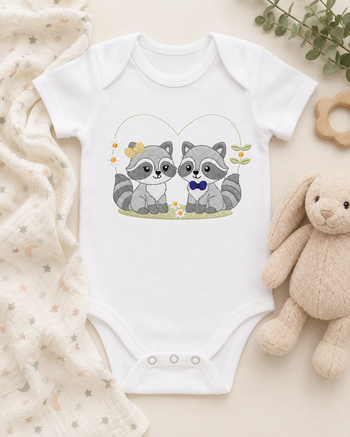 Boy and Girl Racoons embroidery designs - Brother and Sister Woodland Forest Animal machine embroidery pattern - Raccoon with mushrooms - Instant download