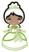 Cargar imagen en el visor de la galería, Tiana embroidery designs - Disney Princess embroidery design machine embroidery pattern - Princess Tiana applique design - baby girl design
