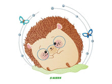 Laden Sie das Bild in den Galerie-Viewer, Hedgehog embroidery designs - Animal with glasses embroidery design machine embroidery pattern - Porcupine embroidery file  instant download
