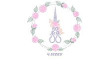 Cargar imagen en el visor de la galería, Scissors with flowers and Frame embroidery designs - Scissors embroidery design machine embroidery pattern - Rose wreath embroidery download
