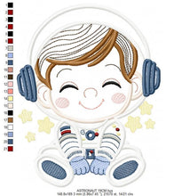 Laden Sie das Bild in den Galerie-Viewer, Astronaut with stars applique embroidery designs - Baby Boy in Space embroidery design machine embroidery pattern - instant download pes jef
