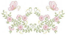 Charger l&#39;image dans la galerie, Flower Wreath embroidery designs - Floral frame butterflies embroidery design machine embroidery pattern - Kitchen Towel - instant download
