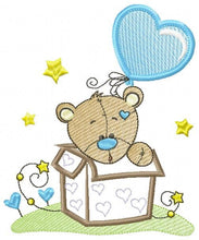 Carica l&#39;immagine nel visualizzatore di Gallery, Bear in a box embroidery designs - Teddy with heart balloon embroidery design machine embroidery pattern - Surprise Party - Instant download
