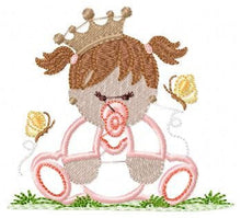 Charger l&#39;image dans la galerie, Baby girl embroidery design - Baby with crown embroidery design machine embroidery pattern - Toddler embroidery file - newborn nursery
