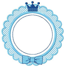 Laden Sie das Bild in den Galerie-Viewer, Crown embroidery designs - Frame embroidery design machine embroidery pattern - baby embroidery file - frame shape crown instant download
