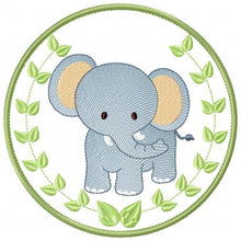 Cargar imagen en el visor de la galería, Elephant embroidery designs - Safari embroidery design machine embroidery pattern - Animal embroidery file - Elephant with applique frame
